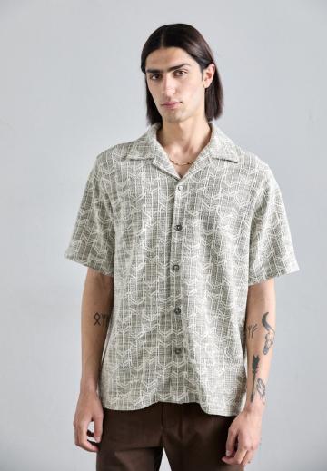 Рубашка с коротким рукавом