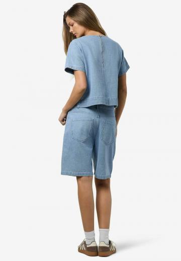 Джинсовая блузка