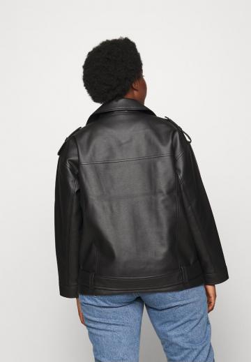 Байкерская куртка
