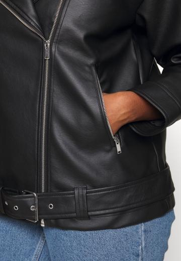Байкерская куртка