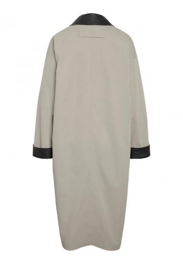 Шерстяное пальто