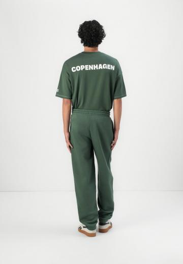 Спортивные штаны