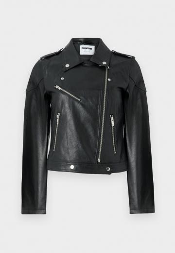 Короткая куртка