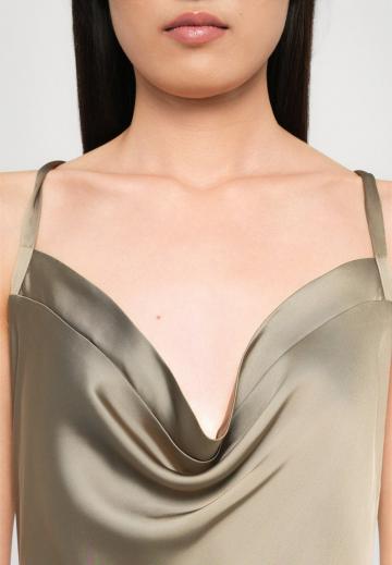 Коктейльное платье