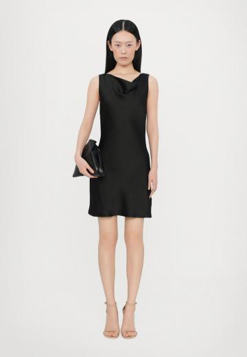 Коктейльное платье