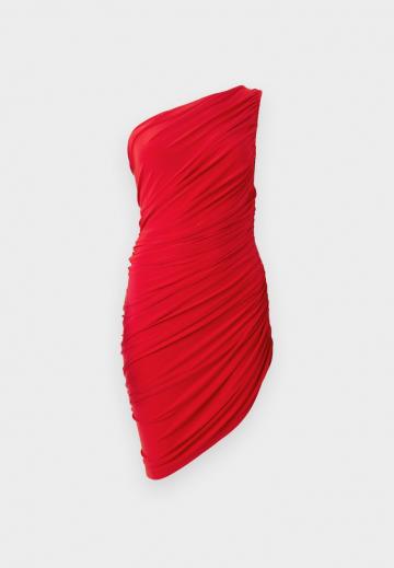 Короткое платье