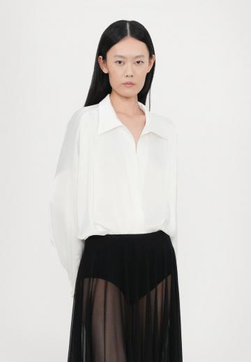 Атласная блузка