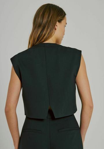 Короткая куртка