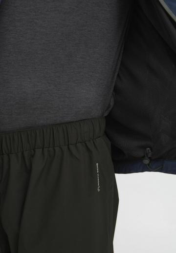 Куртка-дождевик