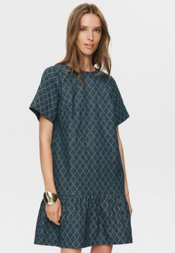 Короткое платье