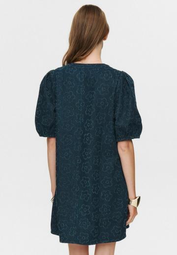 Короткое платье