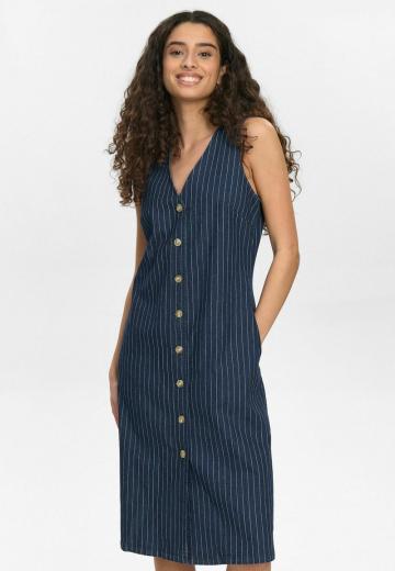 Джинсовое платье