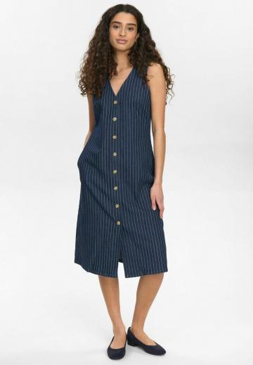 Джинсовое платье