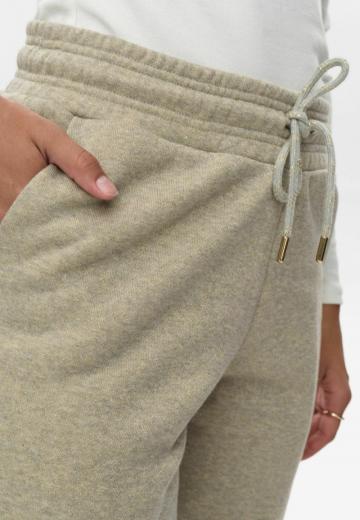 Спортивные штаны