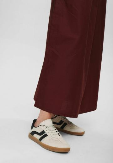 Юбка с накладными карманами