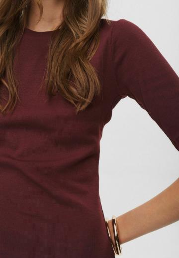 Платье футляр