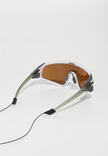 Солнечные очки