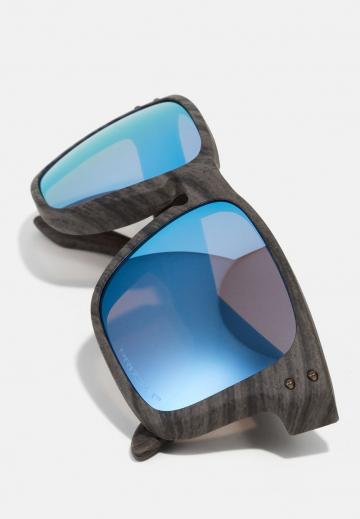 Солнечные очки