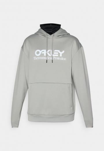 Спортивная кофта