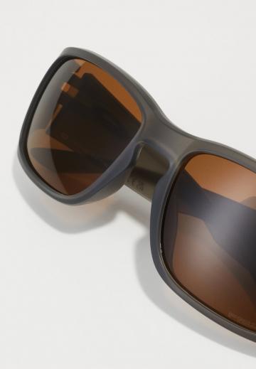 Солнечные очки