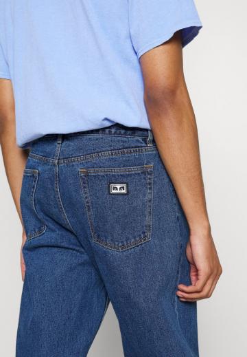 Свободные джинсы