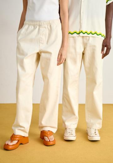 Свободные джинсы