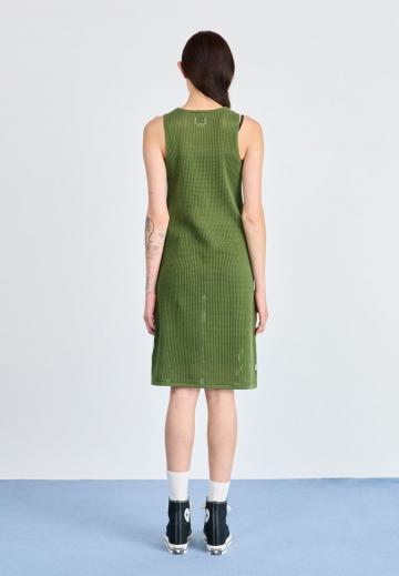 Вязаное платье