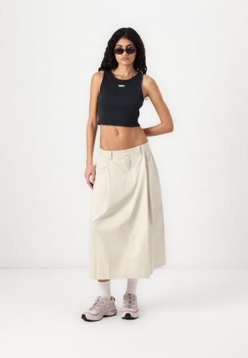 Юбка с накладными карманами