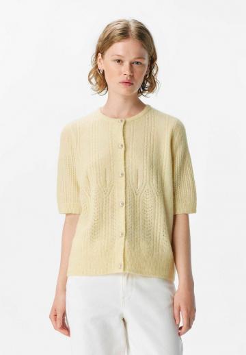 Вязаная кофта