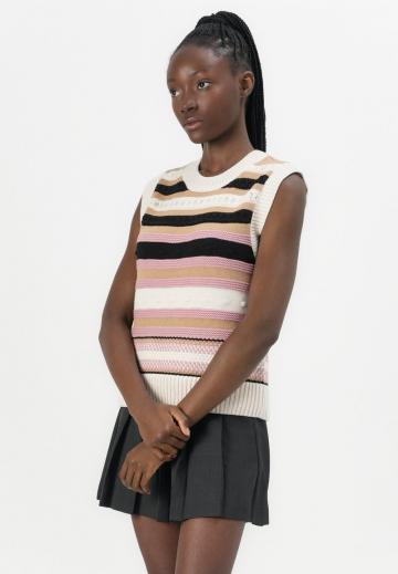 Пуловер без рукавов