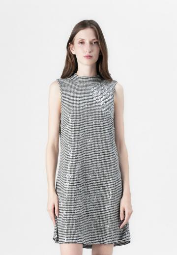 Короткое платье