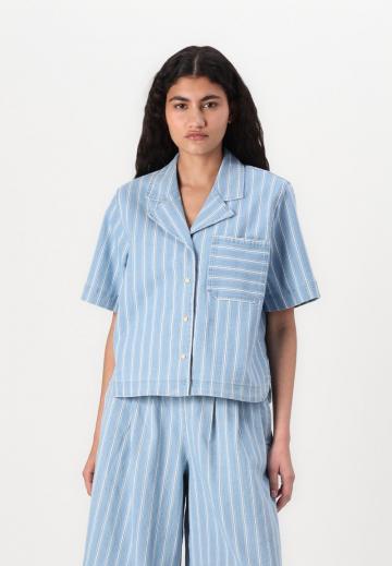 Джинсовая блузка