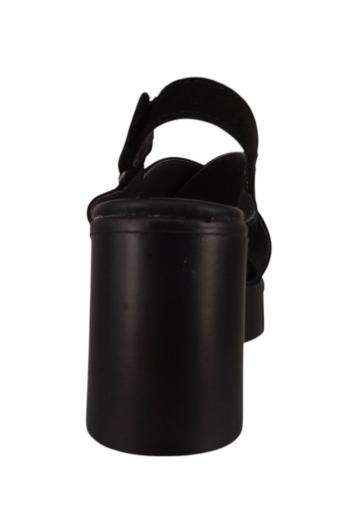 Босоножки на платформе