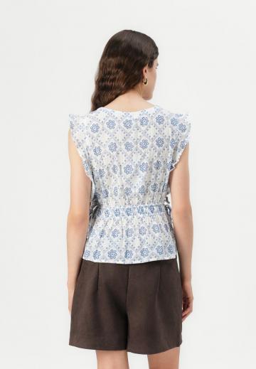 Блузка без рукавов