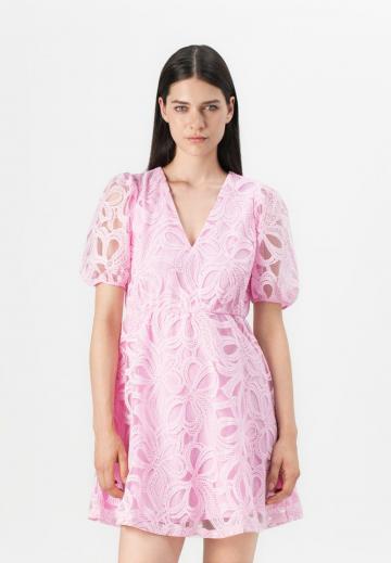 Коктейльное платье