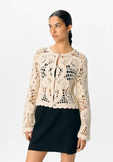 Вязаная кофта