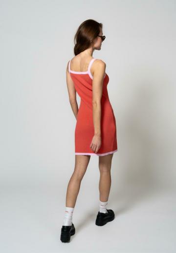 Платье футляр