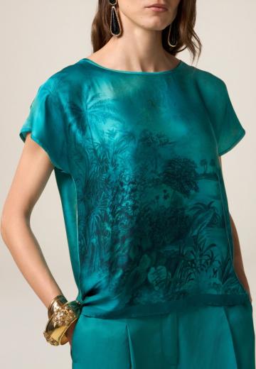 Атласная блузка