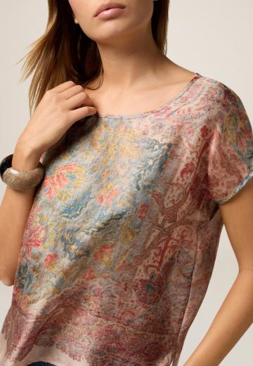 Атласная блузка