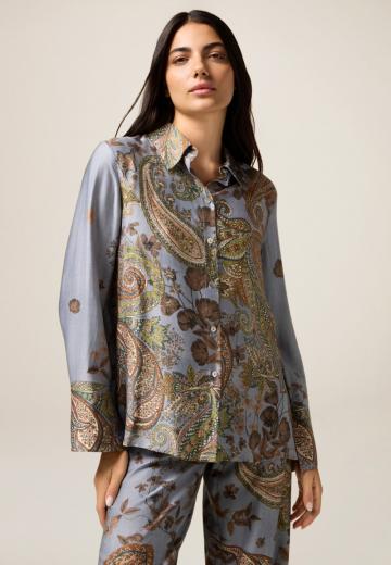Атласная блузка