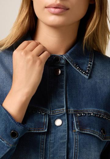 Джинсовая куртка