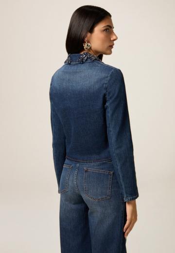 Джинсовая куртка