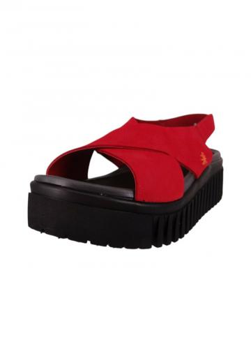 Босоножки на танкетке