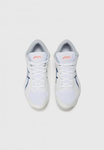 Кроссовки для зала