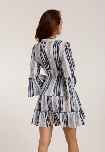 Короткое платье