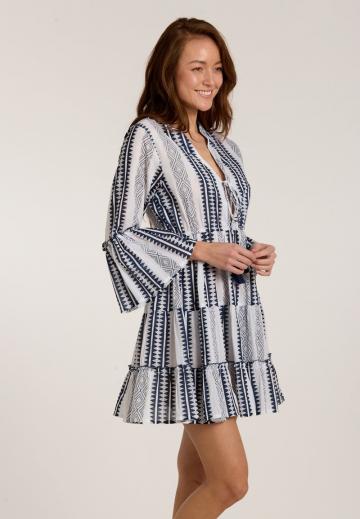 Короткое платье