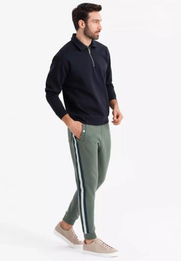 Спортивные штаны