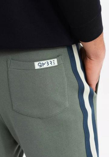 Спортивные штаны