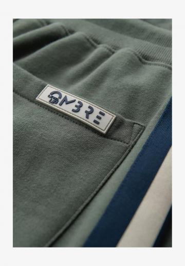 Спортивные штаны