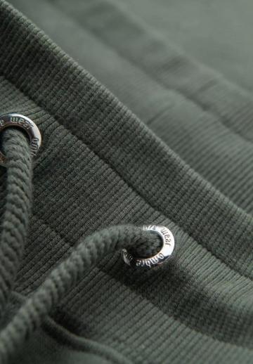 Спортивные штаны